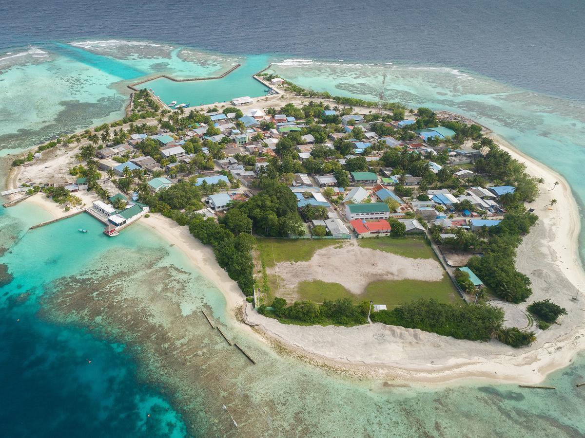 Surfretreat Hotel Bodufolhudhoo Екстериор снимка