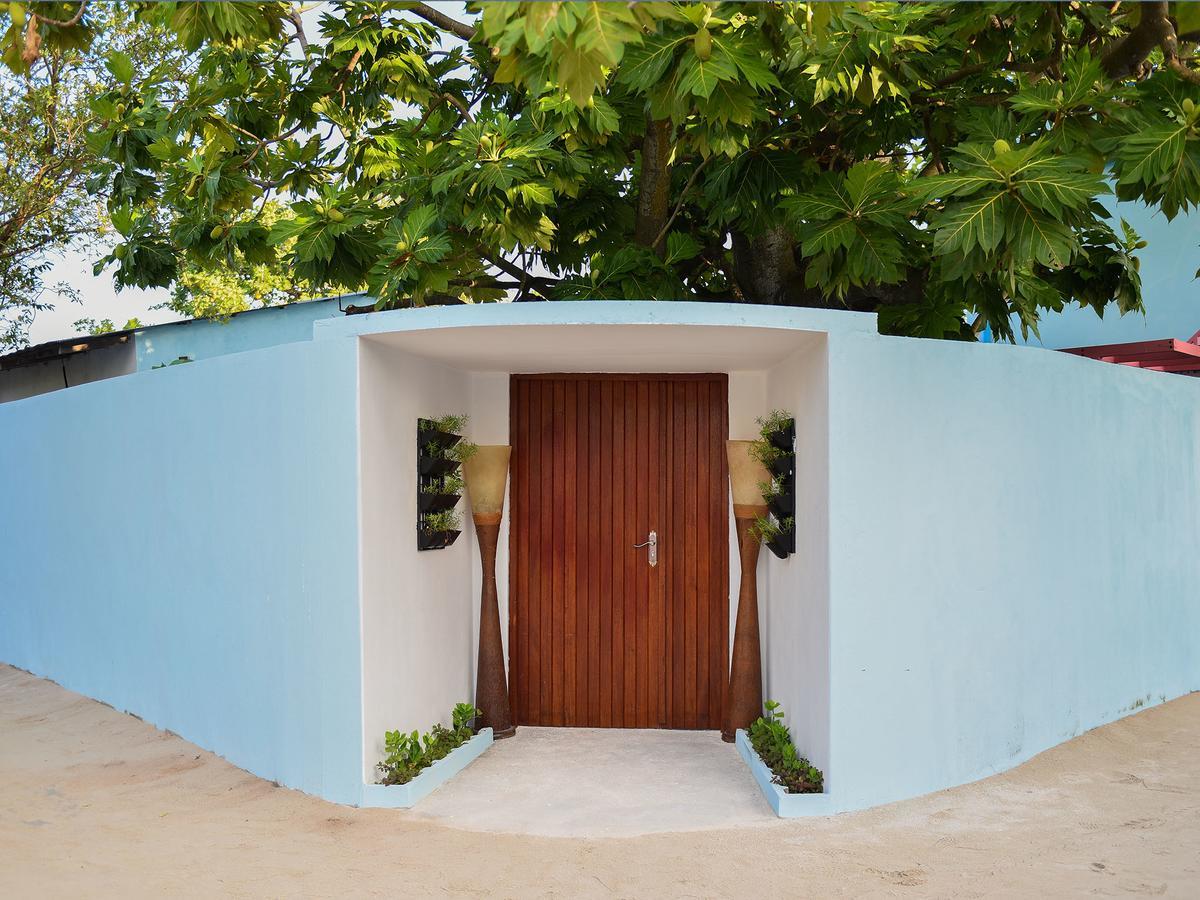 Surfretreat Hotel Bodufolhudhoo Екстериор снимка