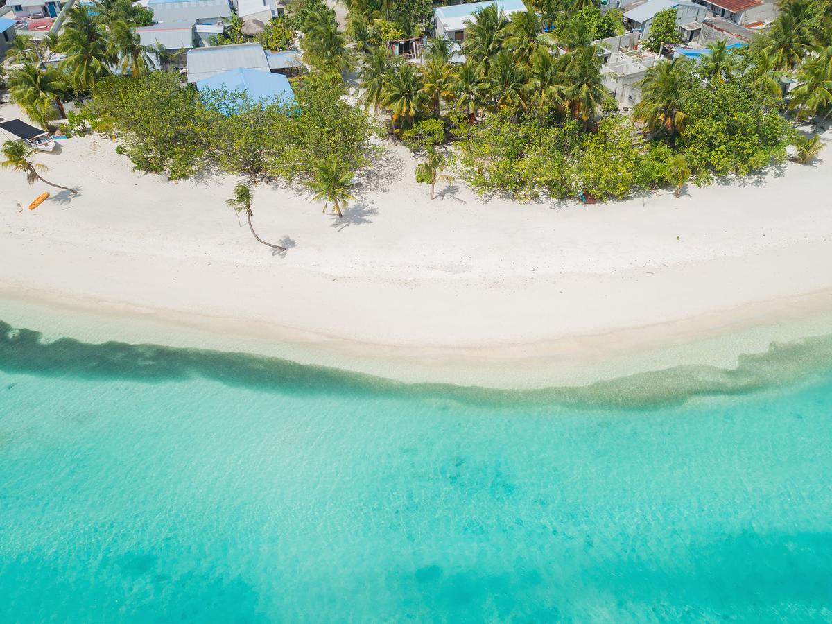Surfretreat Hotel Bodufolhudhoo Екстериор снимка