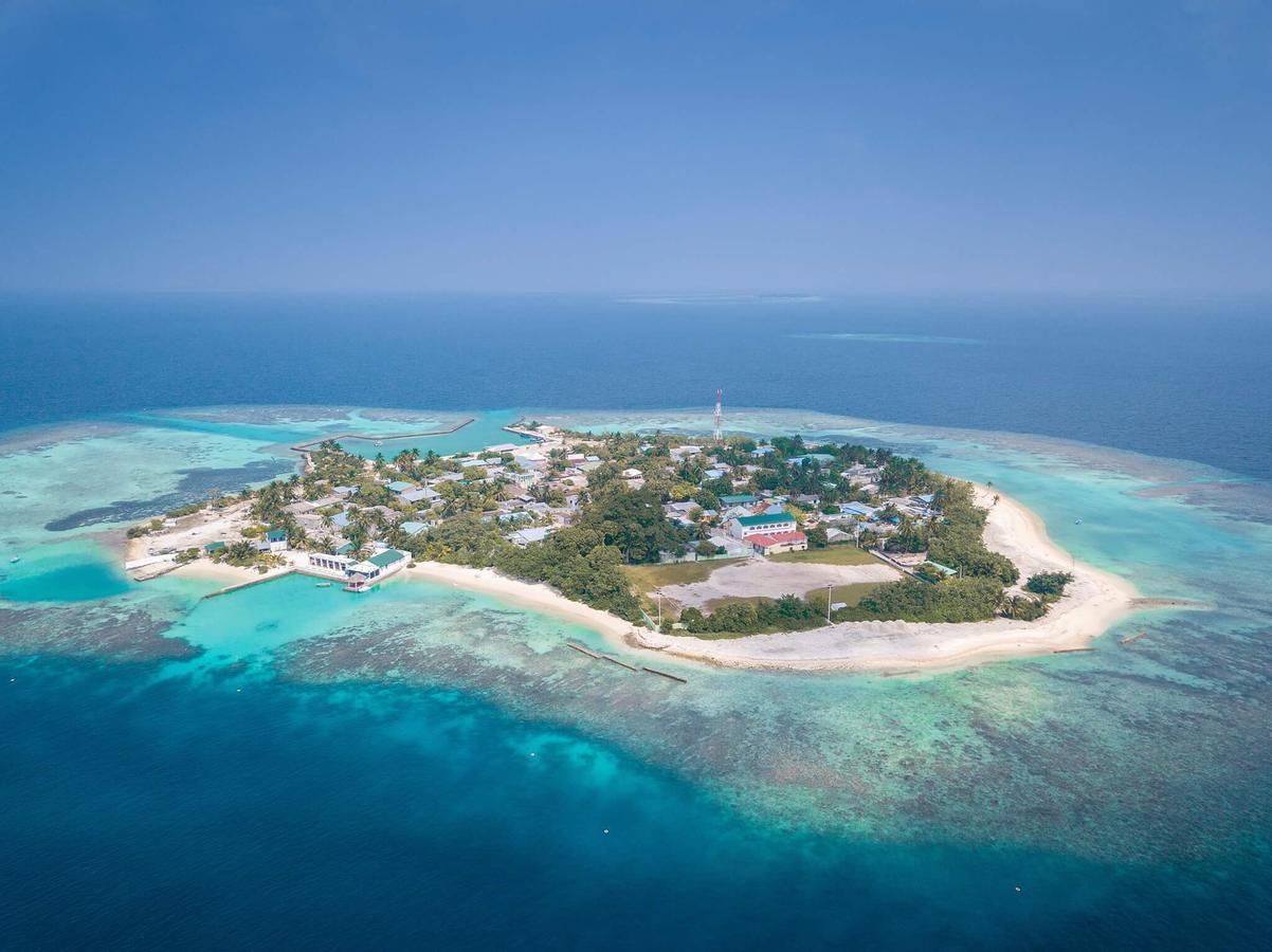 Surfretreat Hotel Bodufolhudhoo Екстериор снимка