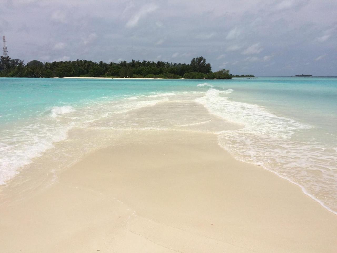 Surfretreat Hotel Bodufolhudhoo Екстериор снимка